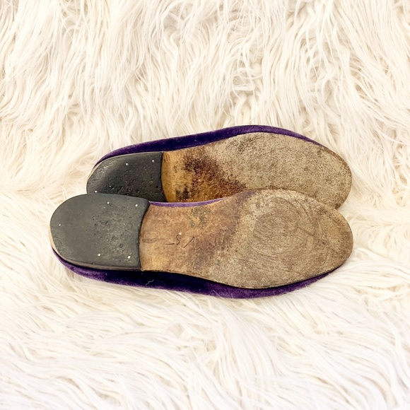 Del Toro for Moda Operandi Velvet Theater & Princess Plush Purple Flats - Picture 7 of 9